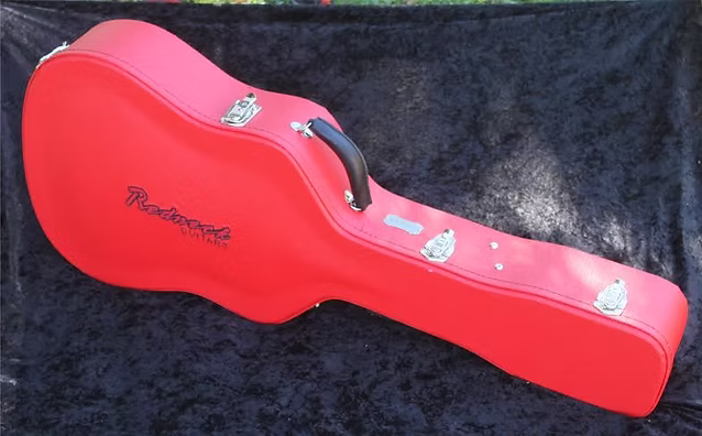 Red Neck Guitar 05
